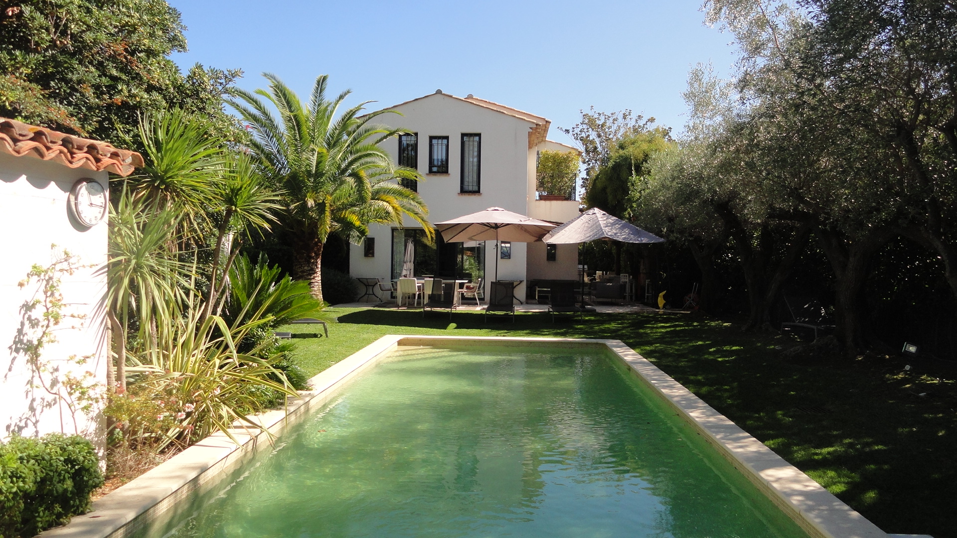 Saint-Tropez – Ref P3013 – Village house with swimming pool